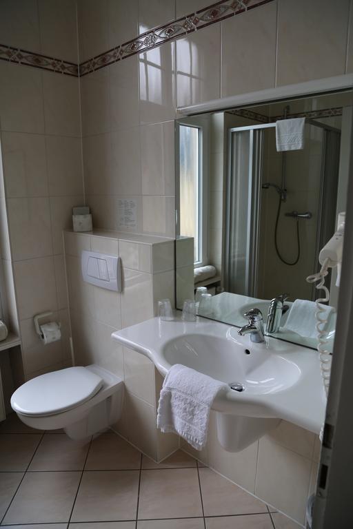 Hotel Posthof ซังคท์เวนเดล ภายนอก รูปภาพ