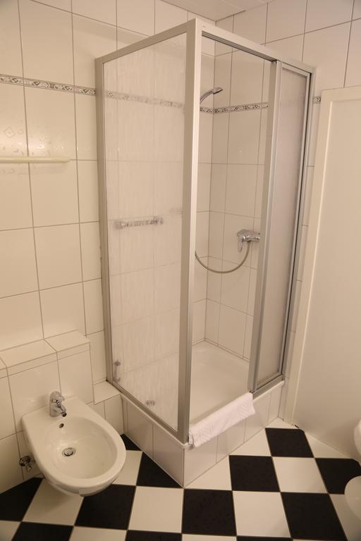 Hotel Posthof ซังคท์เวนเดล ภายนอก รูปภาพ